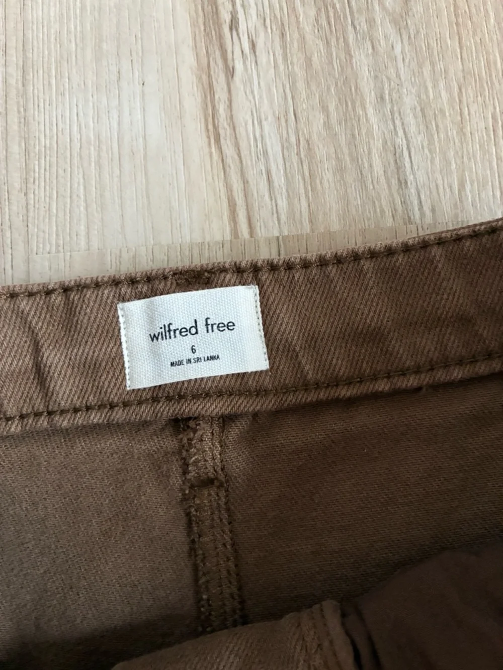 Wilfred Brown Cargo Pants with Side Flap Pockets - Picture 3 of 10